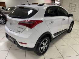 HYUNDAI - HB20X - 2013/2014 - Branca - R$ 57.900,00