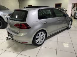 VOLKSWAGEN - GOLF - 2014/2015 - Prata - R$ 84.900,00