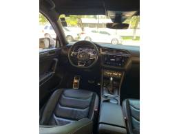VOLKSWAGEN - TIGUAN - 2018/2018 - Branca - R$ 157.900,00