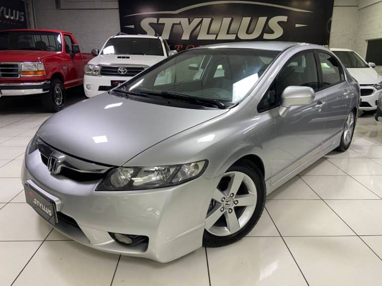 HONDA - CIVIC - 2009/2010 - Prata - R$ 53.900,00