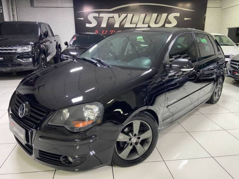 VOLKSWAGEN - POLO - 2010/2010 - Preta - R$ 38.900,00
