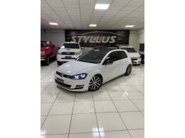 VOLKSWAGEN - GOLF - 2014/2014 - Branca - R$ 87.900,00