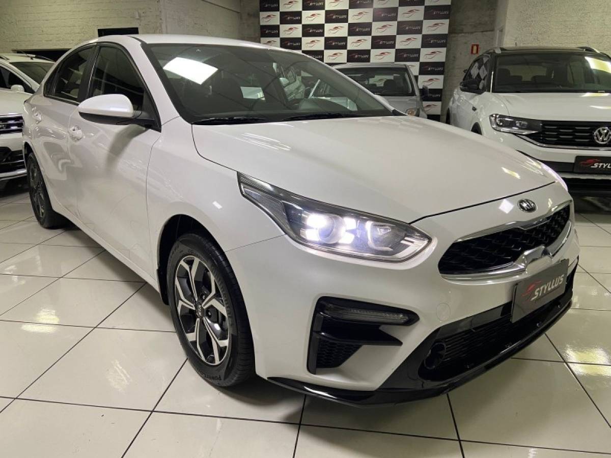 KIA MOTORS - CERATO - 2020/2020 - Branca - Sob Consulta