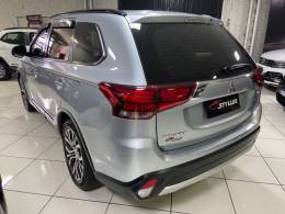 MITSUBISHI - OUTLANDER - 2016/2016 - Prata - R$ 89.900,00