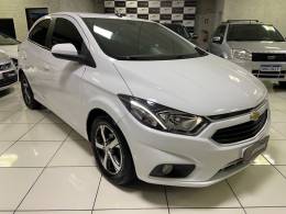 CHEVROLET - ONIX - 2017/2017 - Branca - R$ 62.900,00