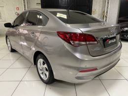 HYUNDAI - HB20S - 2015/2016 - Cinza - R$ 63.900,00