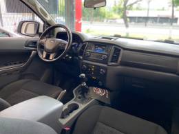 FORD - RANGER - 2018/2019 - Branca - R$ 129.900,00
