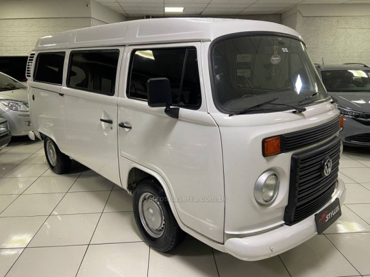 VOLKSWAGEN - KOMBI - 2010/2010 - Branca - R$ 44.900,00