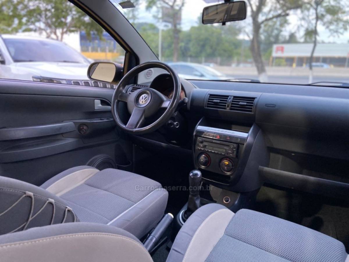 VOLKSWAGEN - CROSSFOX - 2008/2008 - Amarela - R$ 31.900,00